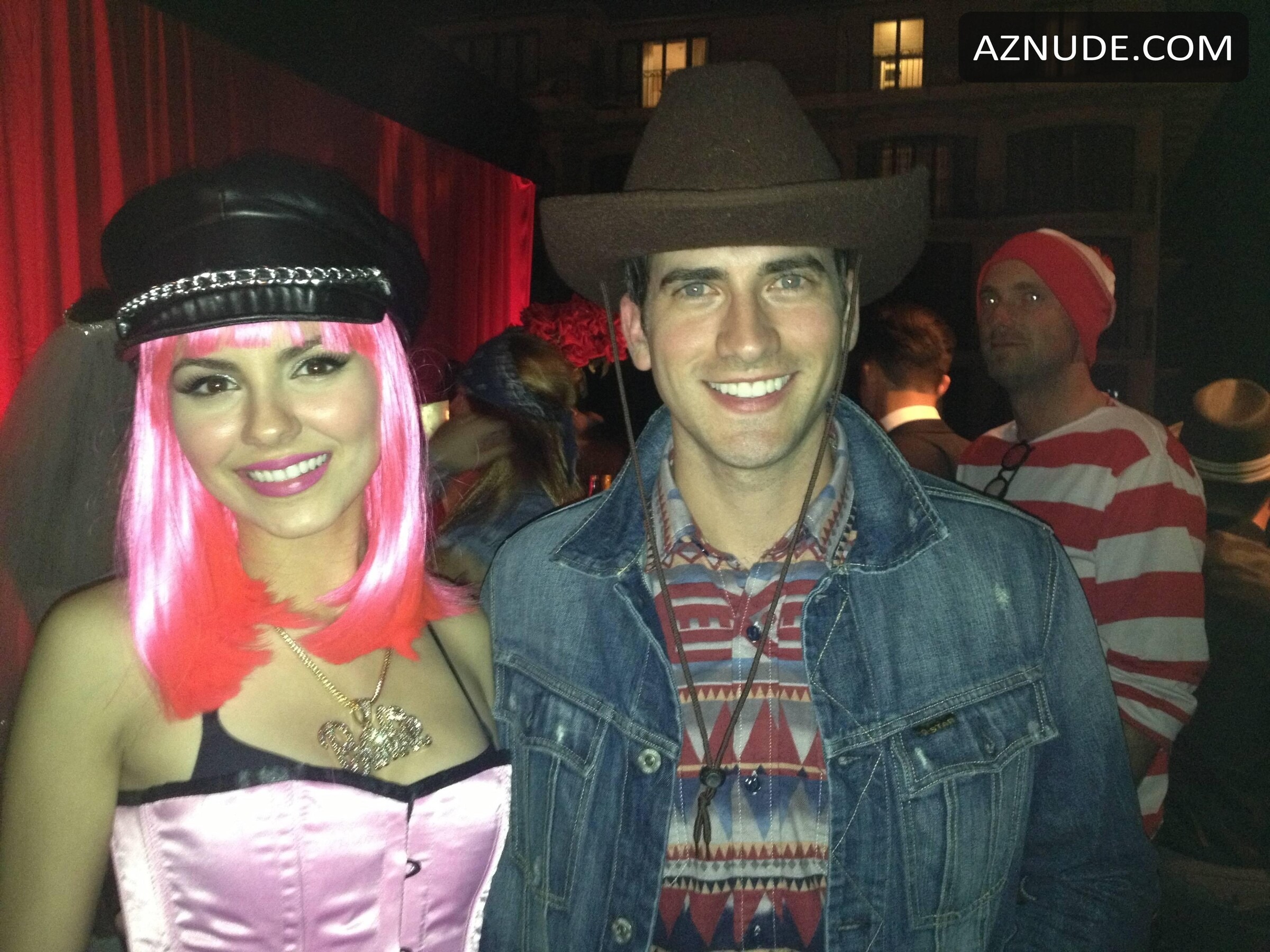 Sexy Girls - Victoria Justice Nude Photos Set Aznude (2) 1773007156