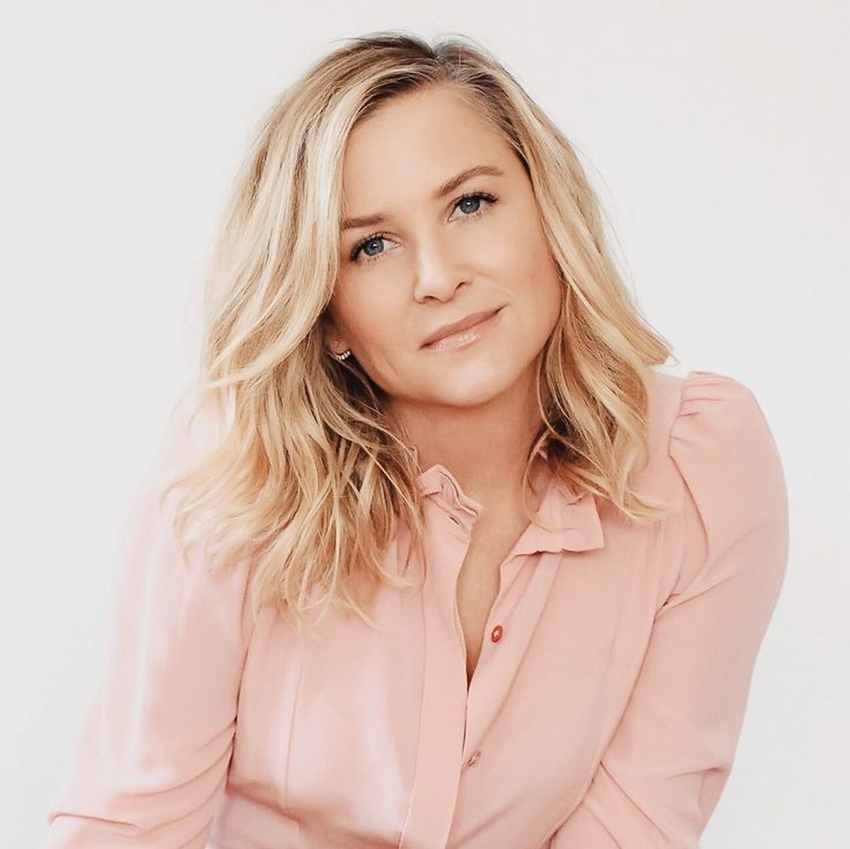 Photos - Pin By Elis Melo On Jessica Capshaw Jessica Capshaw, Jessica, Gr