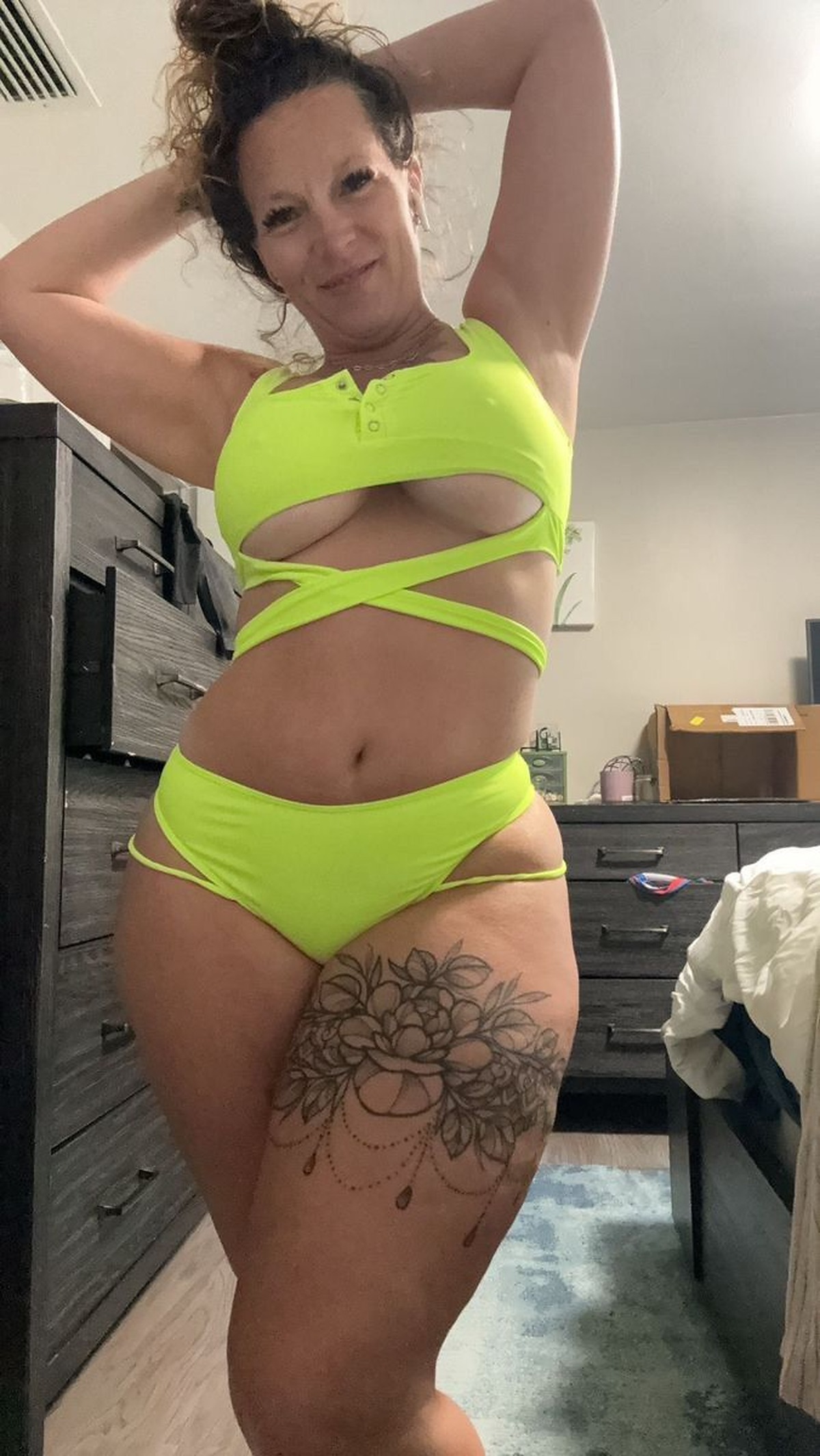 Selfies Lingerie - 50 Sandra Ideas Jennifer Aniston Videos, Deni Denials, Bra Image