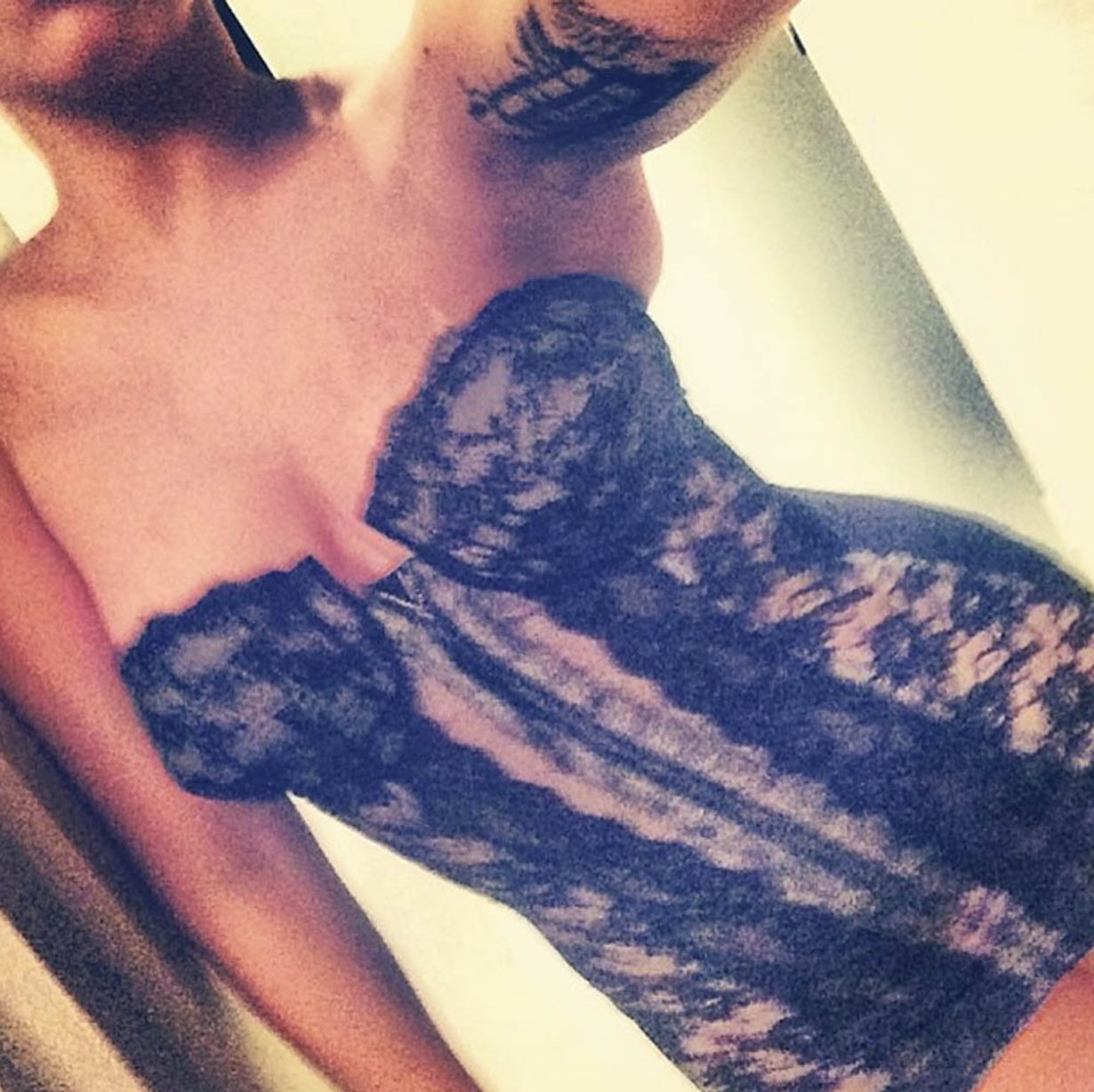 Selfies Lingerie - Sexy Selfies Of The Week Irish Mirror Online (3)