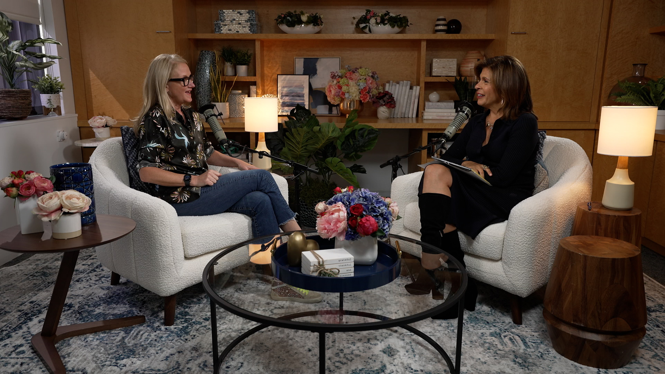 Photos - Making Space With Hoda Kotb' Mel Robbins