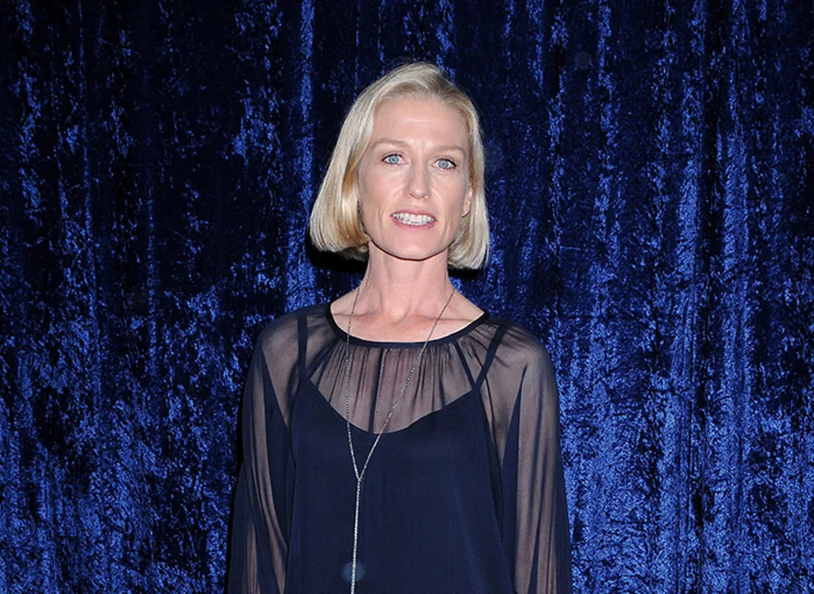 Photos - One Live To Live's Jessica Tuck Directing At General Hospital