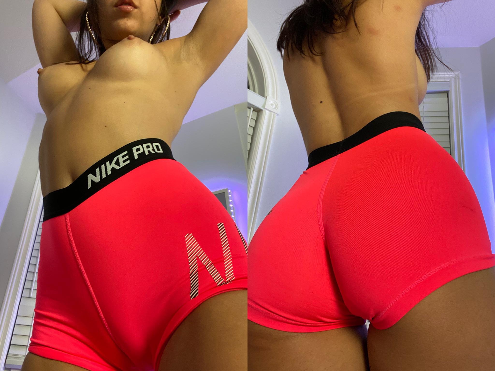 Photos - Booty Shorts Are The Beet Scrolller