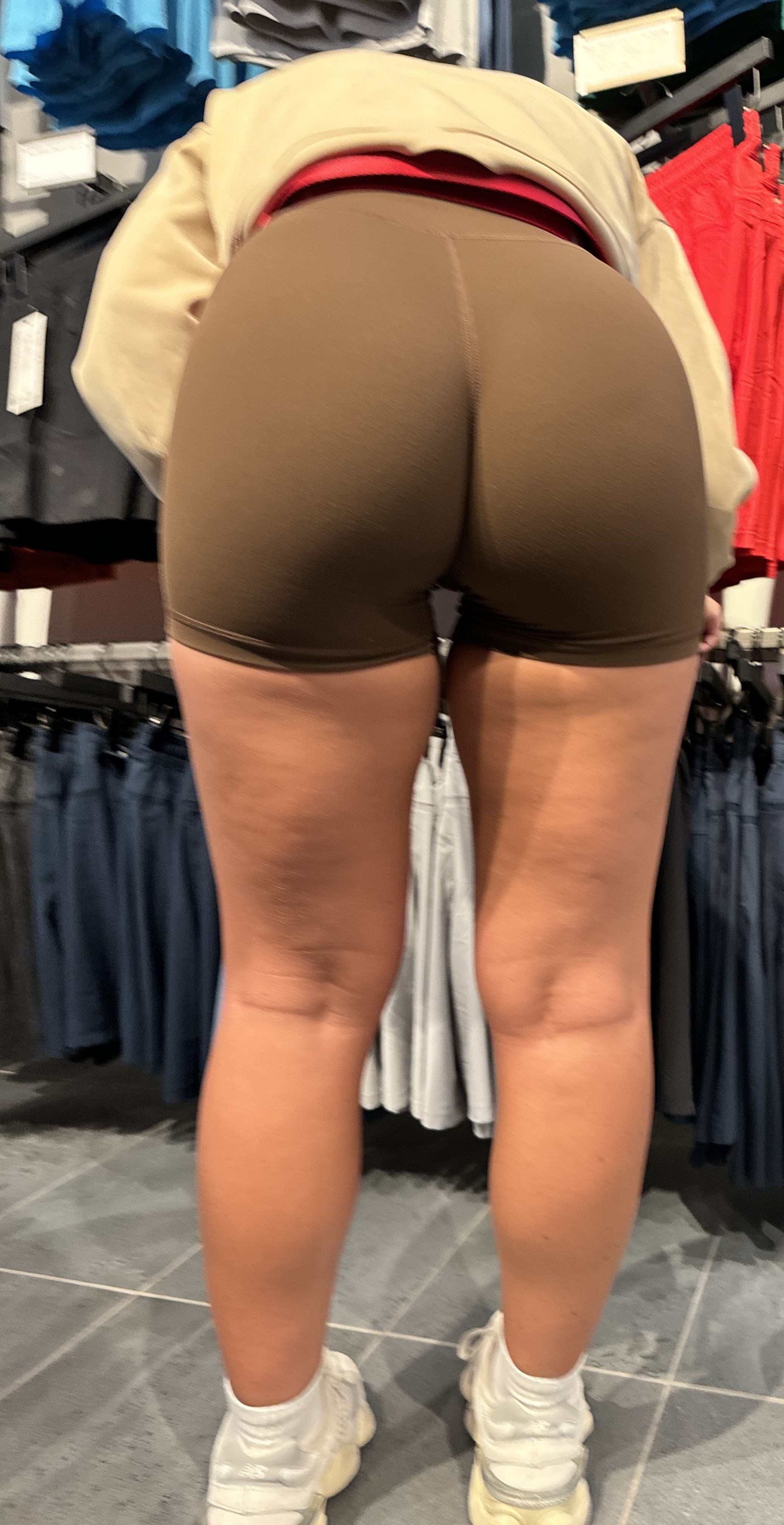 Photos - Pretty Blonde In Very Tight Lycra Shorts, You Can See Some Sa