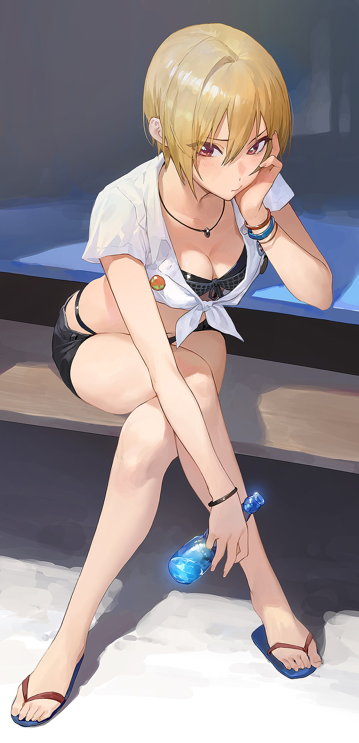Photos - Blonde, Legs Crossed, Short Hair, Legs, Cleavage, Mossi (Artist)