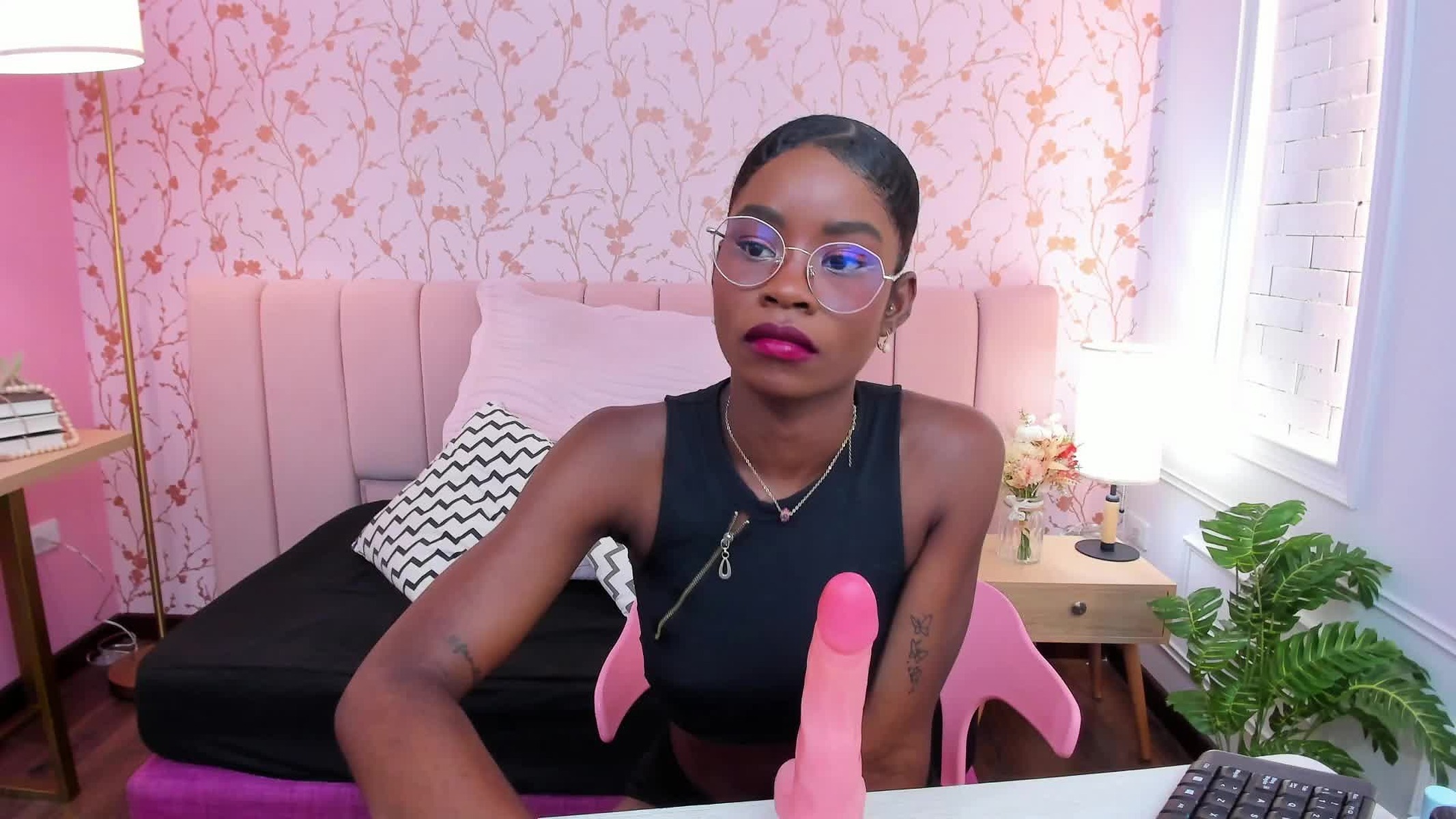 Amber Alias Xxx - Gallery Sex Video Amber Hill Malefic And Latina Blowjob Xhams (2)