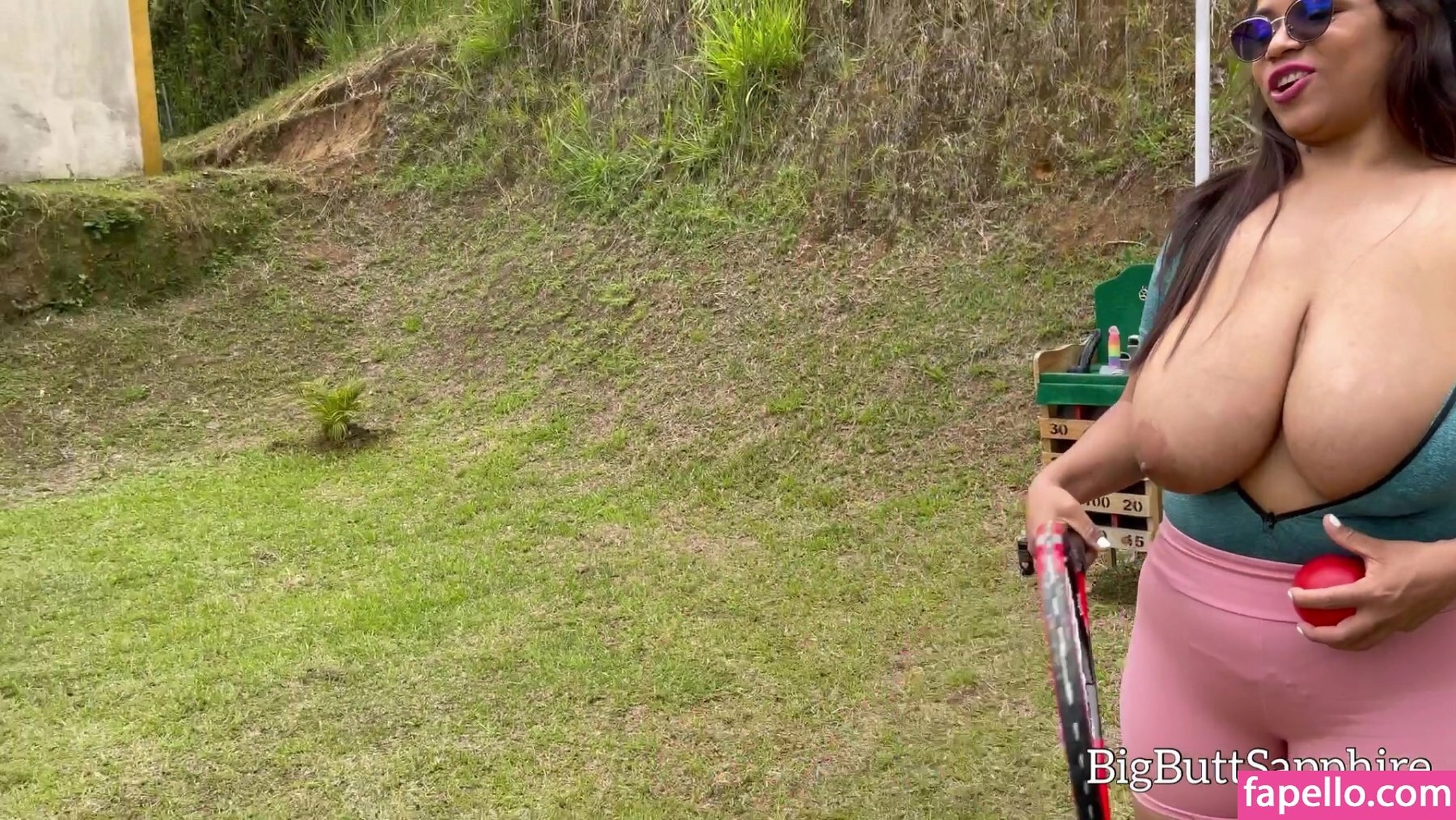 Slender Wearing Glasses Flashing Tits In Car - Isa Gomez Sexycuteisa Sexycuteisa G Nude Leaked Onlyfans Photo