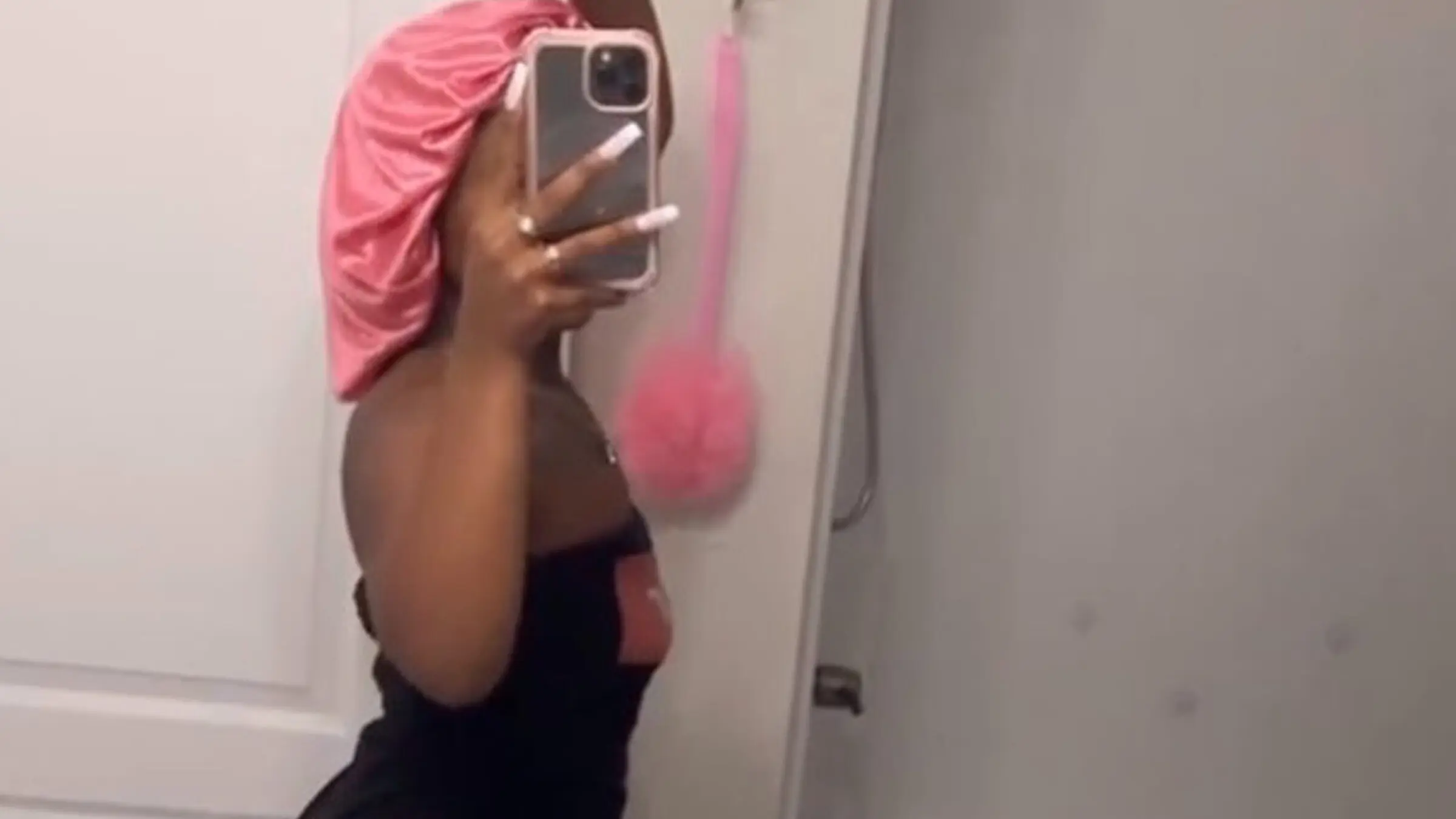 Selfies Booty Shorts - Car And Teen Mom Kiaya Elliott Shows Off Curves In Tiny Booty Shorts B