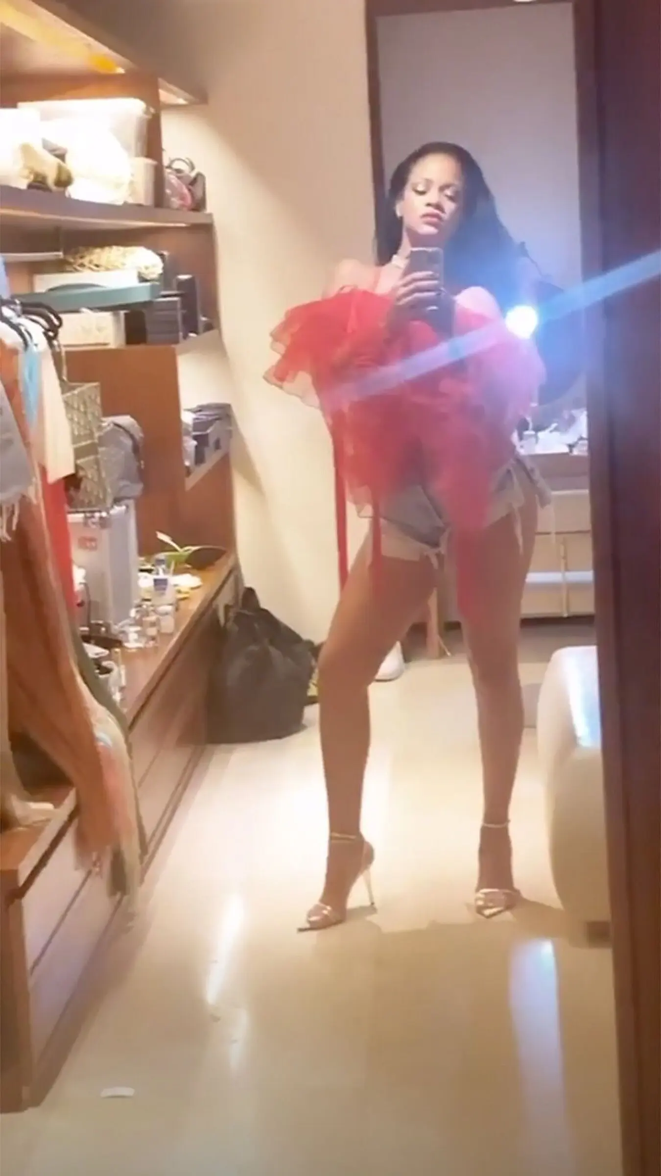 Selfies Booty Shorts - Car And Rihanna Shares New Video In Denim Shorts