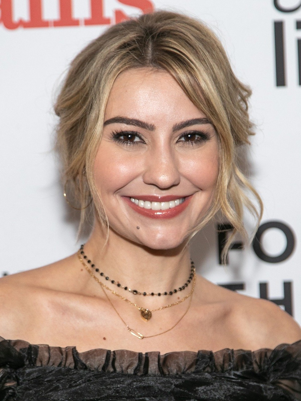 Photos - Chelsea Kane Actress, Singer