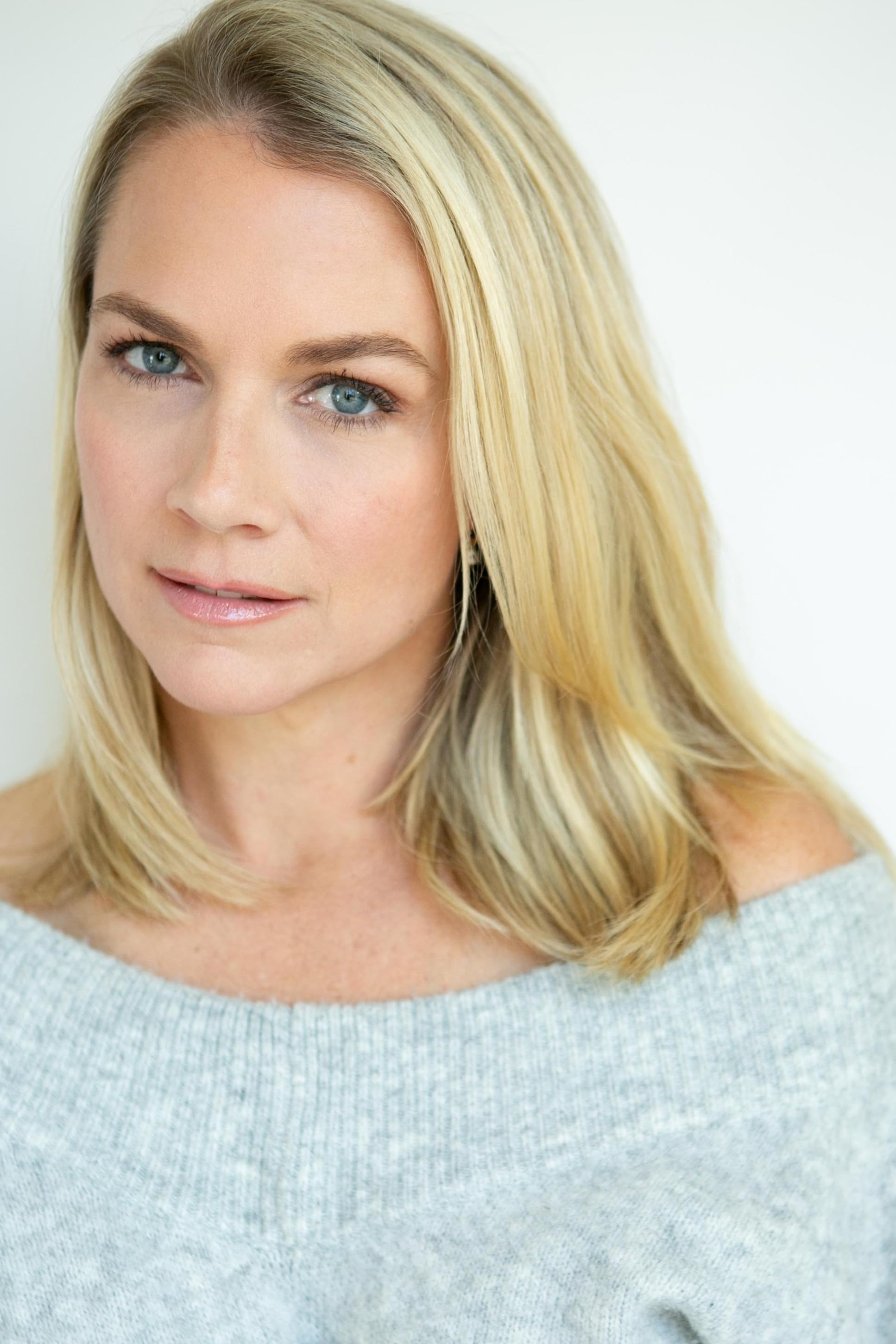 Photos - Erin Ross Imdb