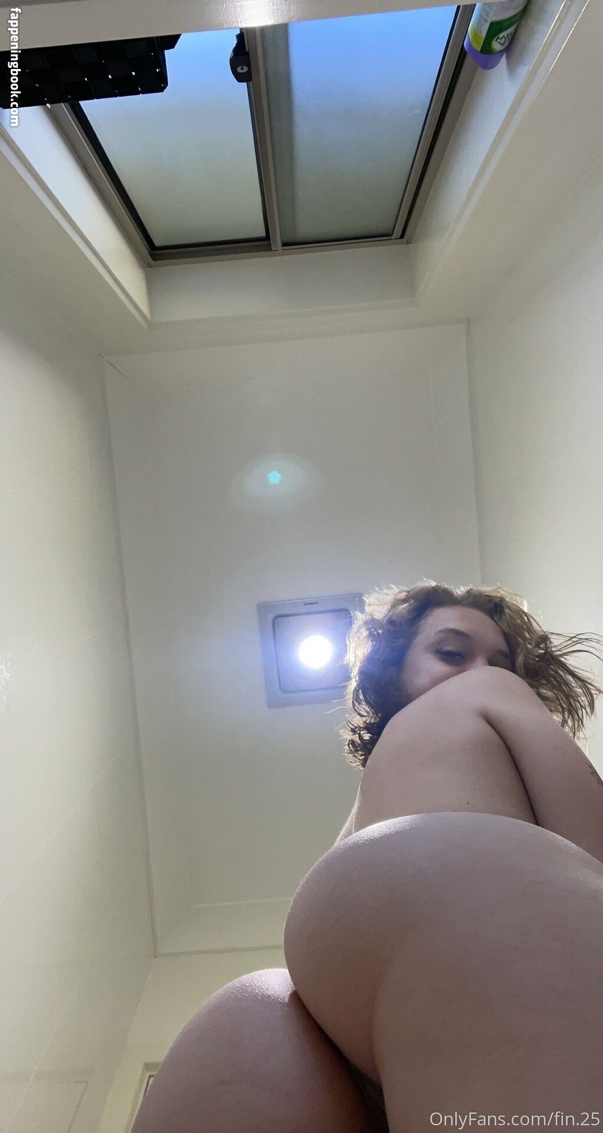 Zoe Neli Fuck - Fin.25 Fin.25 The Stingray Finray Naked, Onlyfans Plums, Fapp (1)