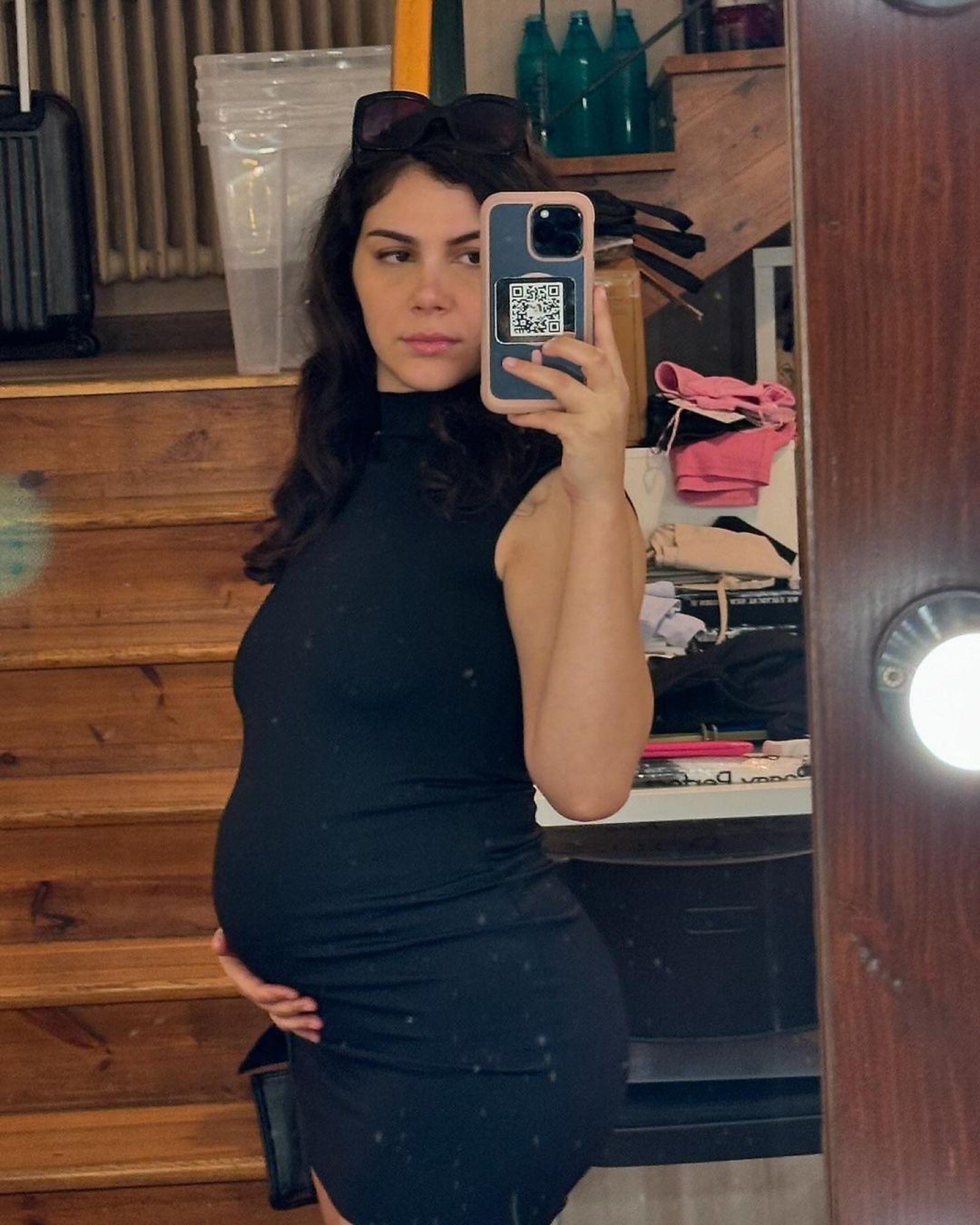 Valentina Nappi - The Wait Is Over Valentina Nappi Announces Her Pregnancy On Insta
