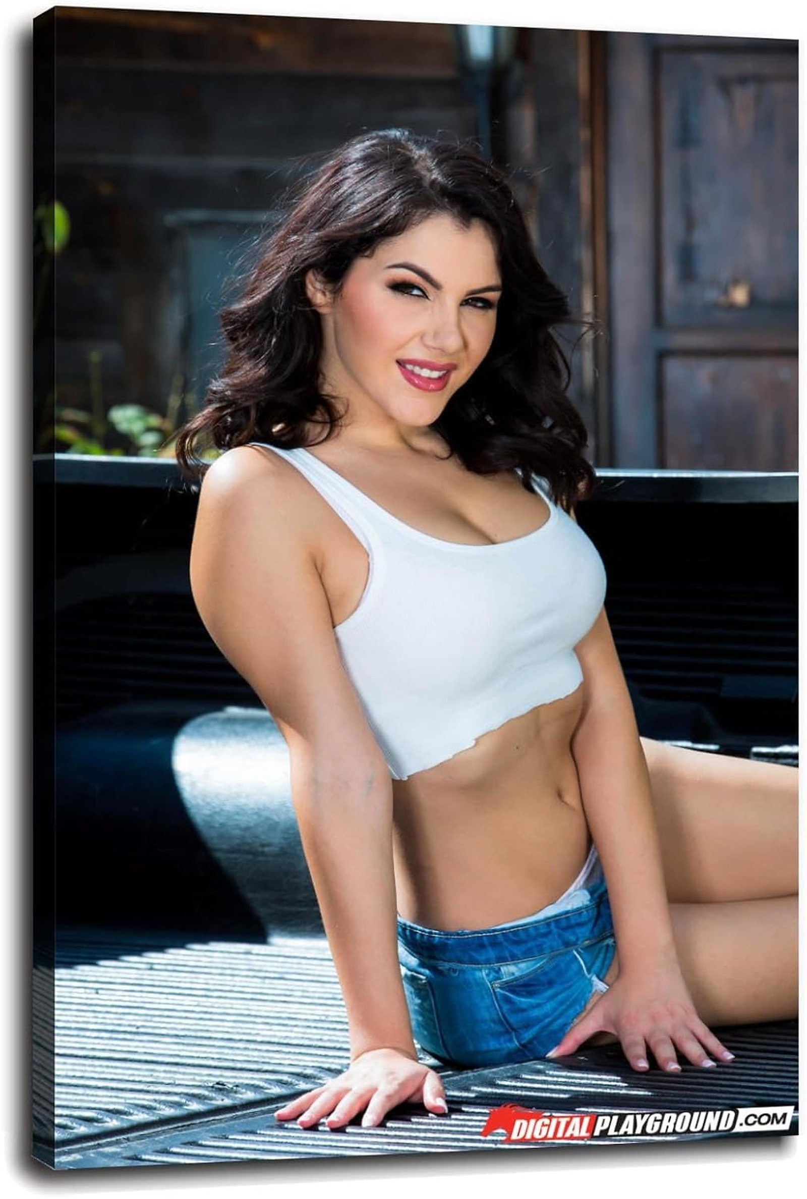 Valentina Nappi - Luminicor Valentina Nappi Poster Canvas Prints Wall Paraguay Ub (1)