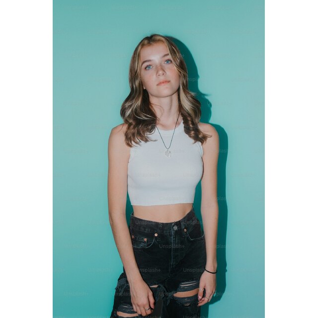 Imagesearch - 350+ Woman Pictures Download Free Images On Unsplash 1773204022