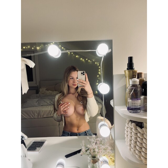 Imagesearch - Nudeselfiegirls, Amateur Nude Selfies, Real Naked Pics (10) 1773208771