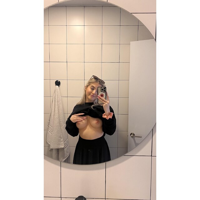 Slender Perky Nude Amateurs - Love To Share My Perky Tits 1773221954