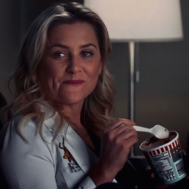 Photos - Pin By Brittiee On Dr Arizona Robbins 😍 Greys Anatomy, Jessica