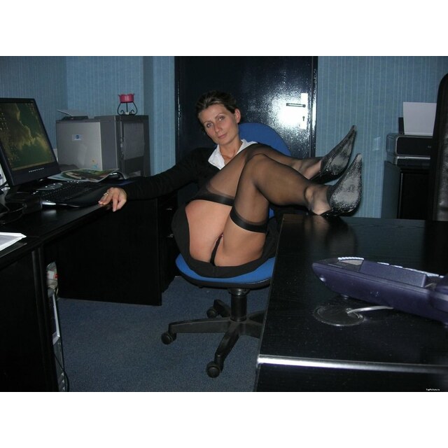 Photos - Office Workers 9 Mithun Chakrabortenkov Kont (3)