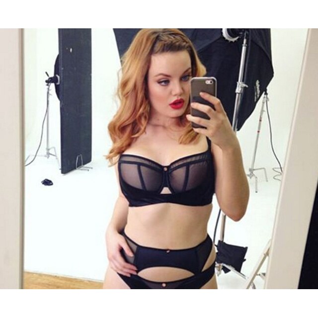 Selfies Lingerie - Size Sexy Plus Size Models Daily Star