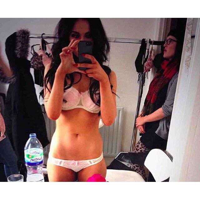 Selfies Lingerie - Vicky Pattinson's Hottest Selfies Daily Star