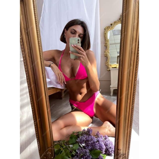 Selfies Lingerie - Speaker Australia Tear Apart People Selfie Bielizna Bow Yen