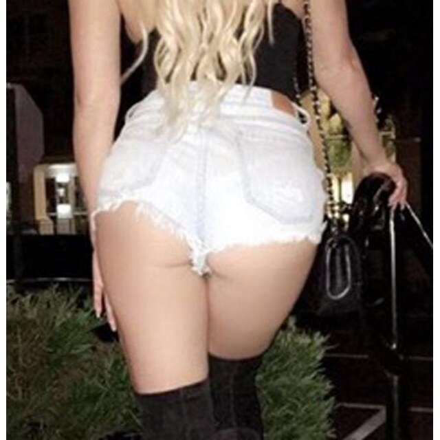 Photos - Sexy Short Shorts Guess Who! (1)