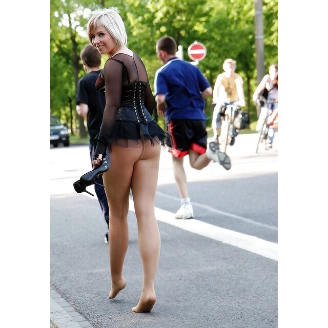 Sexy Blonde Flashing In Booty Shorts - Public Anal Motherless.com ™