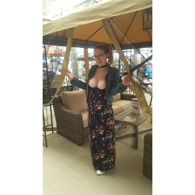 Slender Wearing Glasses Flashing Tits In Car - Walmart Tit Flash Telegraph