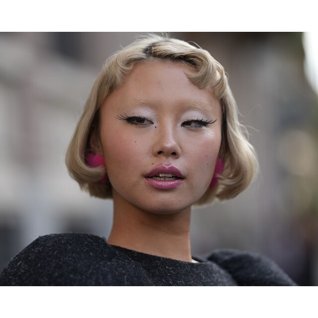 Photos - How To Pick The Best Lash Extensions, According To Your Eye Shap