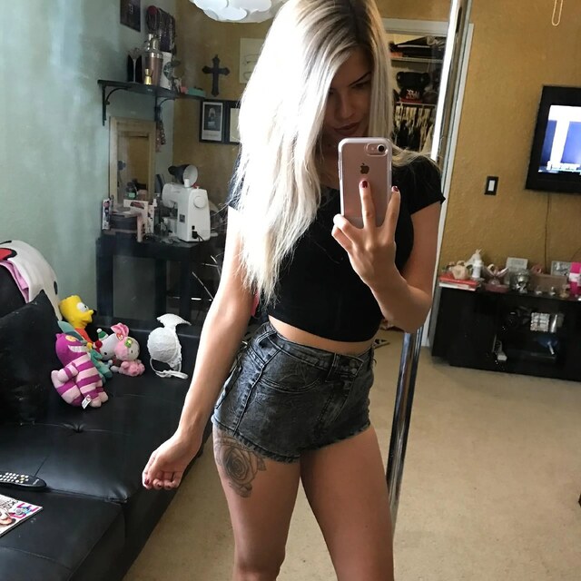 Selfies Booty Shorts - Car And Extreme Booty Shorts Sz S Not For The Faint Of