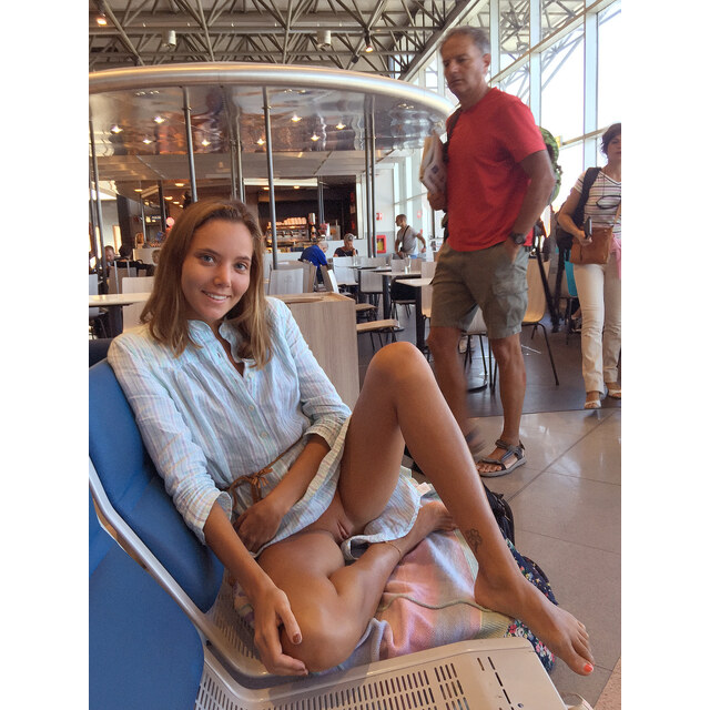 Flashing Pussy In Train - Have A Seat! Steemit