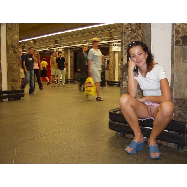 Flashing Pussy In Train - Public Exposure 4Archive
